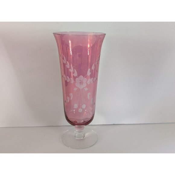 Vintage Cranberry Pink Etched Glass Vase With Floral Design & Clear Pedestal Bas - Picture 2 of 6